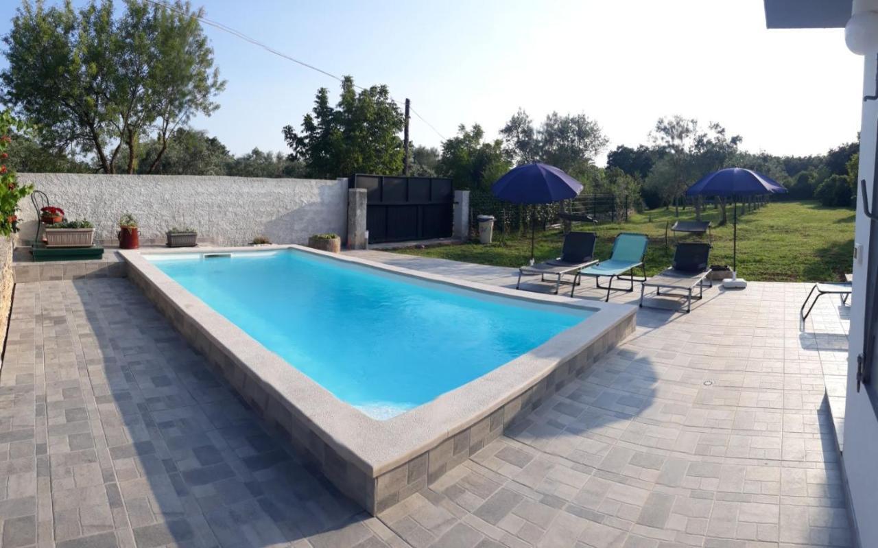 Holiday Home Dioniza Vodnjan Kültér fotó
